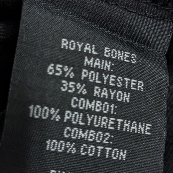 Royal bones pleated black mini skirt Gothic punk - Picture 6 of 6